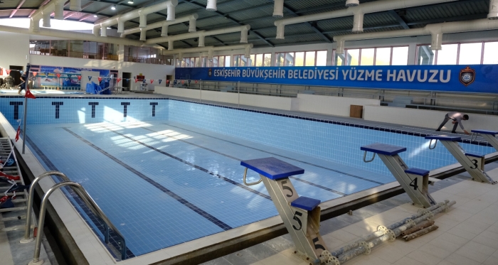  Eskişehir Böyükşəhər Bələdiyyəsi Bağlı Olimpiya Üzgüçülük Hovuzu 